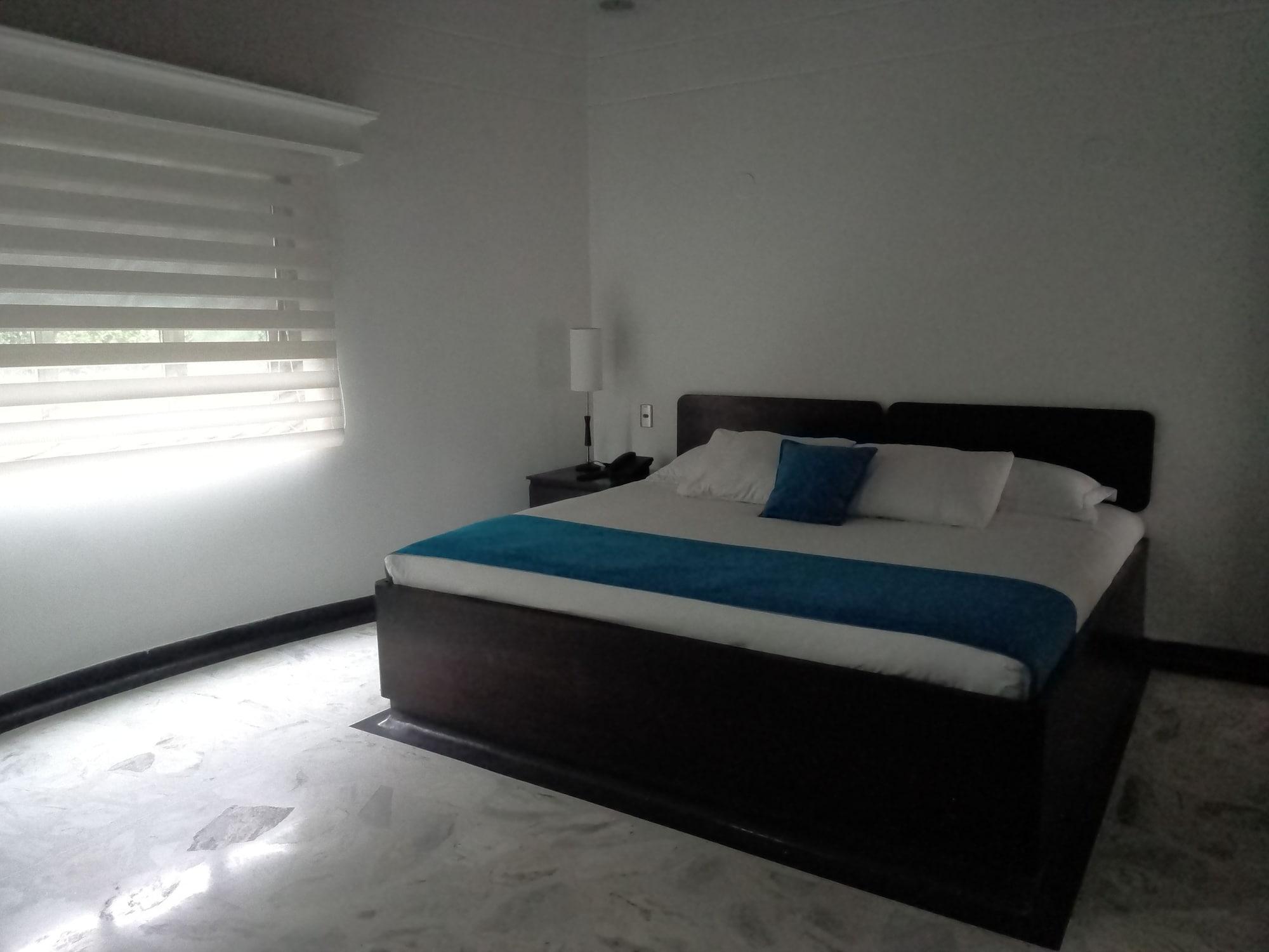 Hotel Calasanz Real Medellin Exterior photo