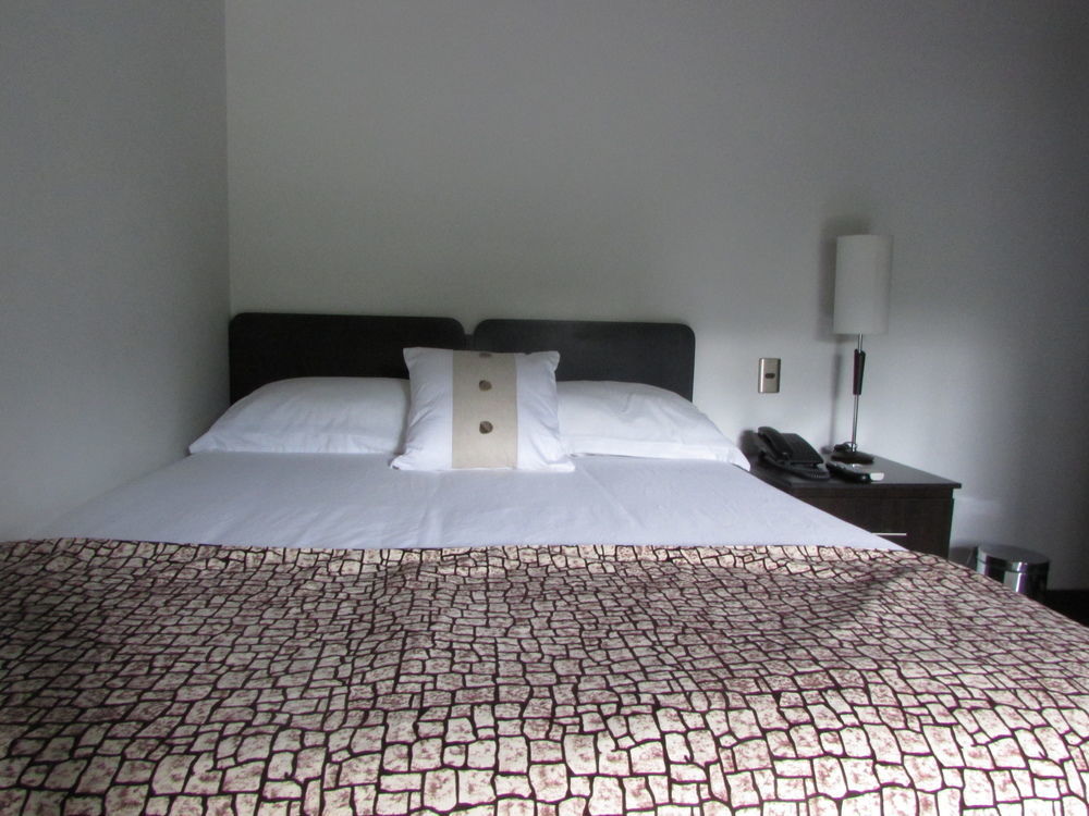 Hotel Calasanz Real Medellin Exterior photo