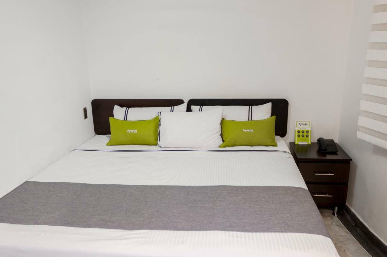 Hotel Calasanz Real Medellin Exterior photo